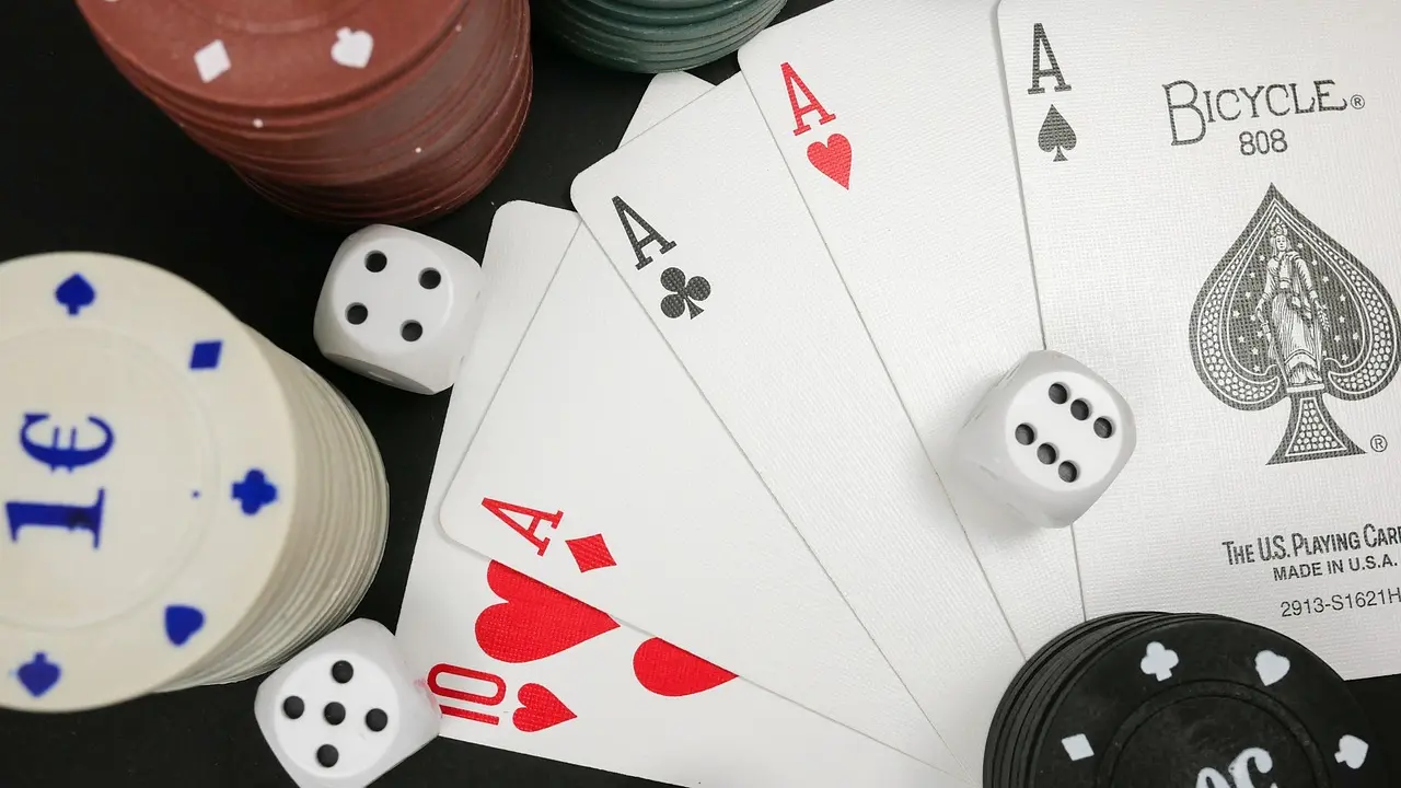 TOP 10 des légendes du poker et leur influence sur le jeu