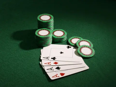 Les 10 phrases cultes du poker