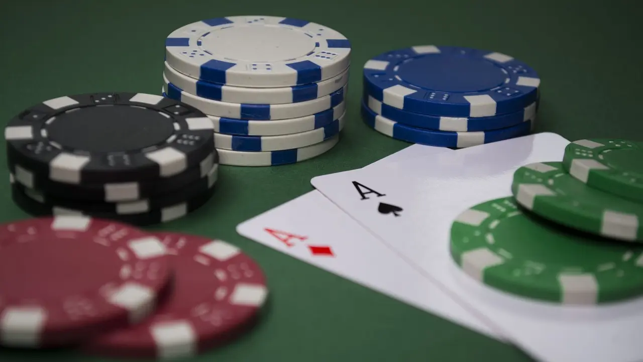 Les 10 meilleurs accessoires pour une soirée poker